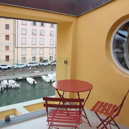 Waterfront Balcony I Grani 4 Resort Style Suite Livorno Dış mekan fotoğraf