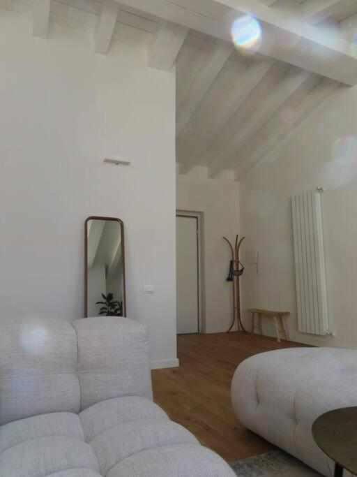 Waterfront Balcony I Grani 4 Resort Style Suite Livorno Dış mekan fotoğraf